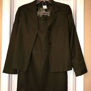 Hunter green skirt with matching blazer